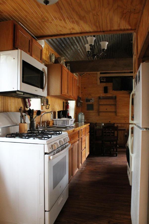 Отель Berry Creek Cabins Isabel Экстерьер фото